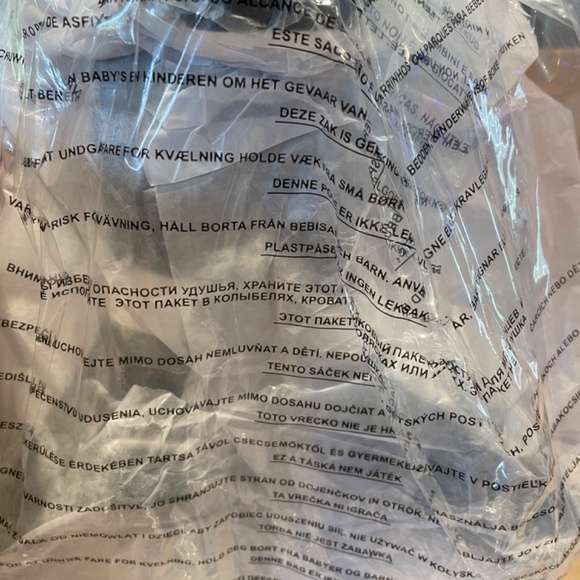 NWT Five Nights At Freddie’s Foxy Mini Backpack - Picture 3 of 3